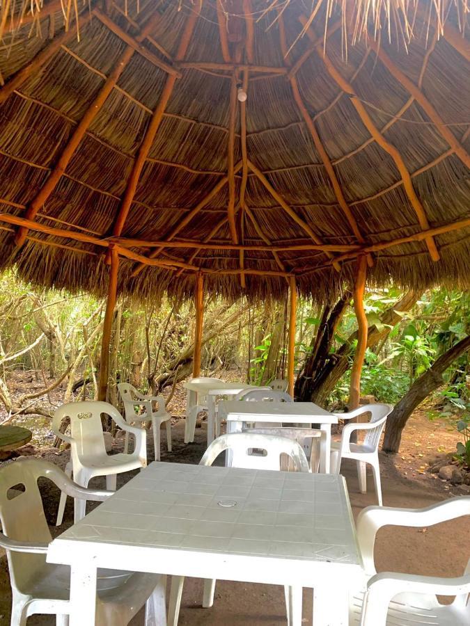 Manglar Pacific Hotell Los Ayala Exteriör bild
